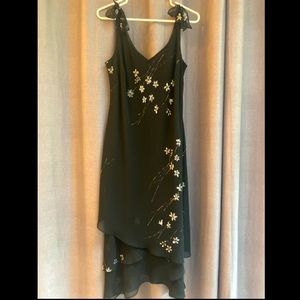 Women’s Evan-Picone size 12 dress, gently used.